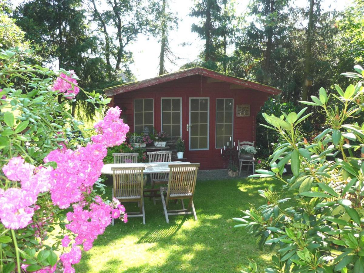 Eggers - Gemuetliche Ferienwohnung Im Erdgeschoss Wallsbull Buitenkant foto